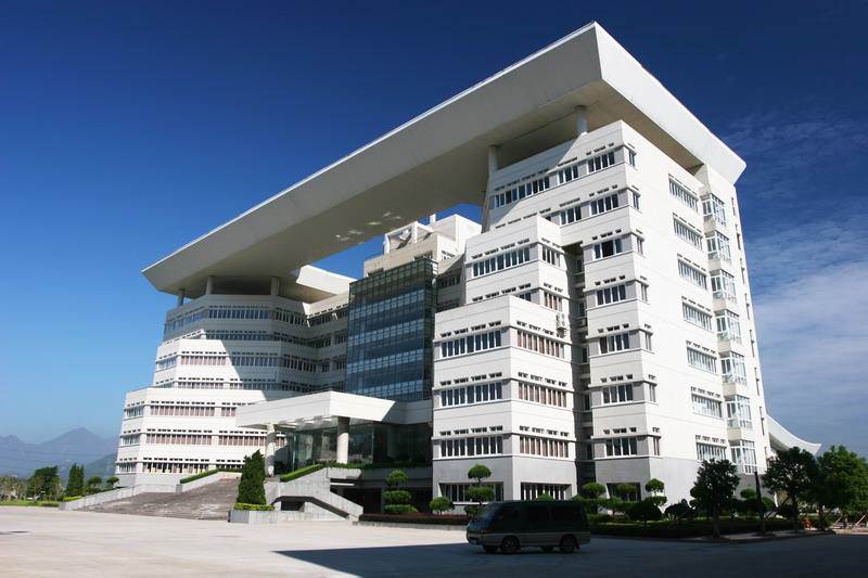 云南省建筑技工学校(图1)