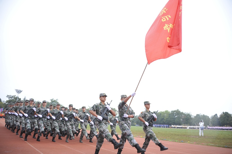 云南工程职业学院第十届冬季田径运动会暨第九届社团文化节开幕(图5)