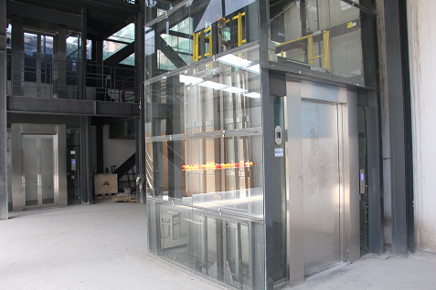 云南电子信息高级技工学校www.yn35sxw.com (1).png