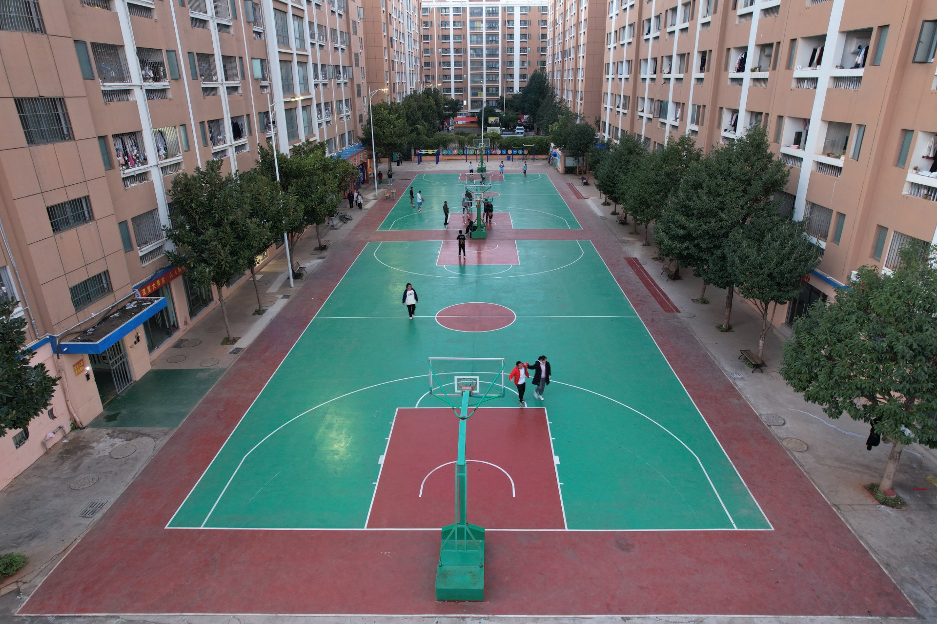 昆明华航技工学校 (16).jpg 昆明华航技工学校 (16).jpg