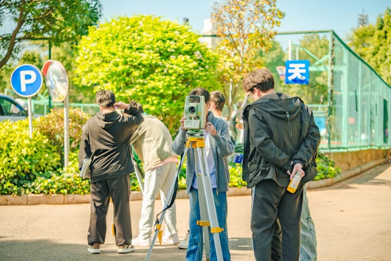 云南城市建设职业学院 (1).jpg