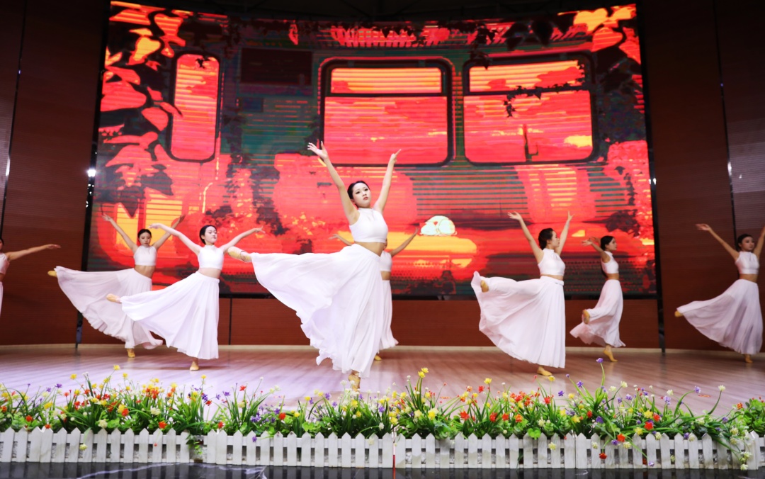 云南商务职业学院 (5).jpg