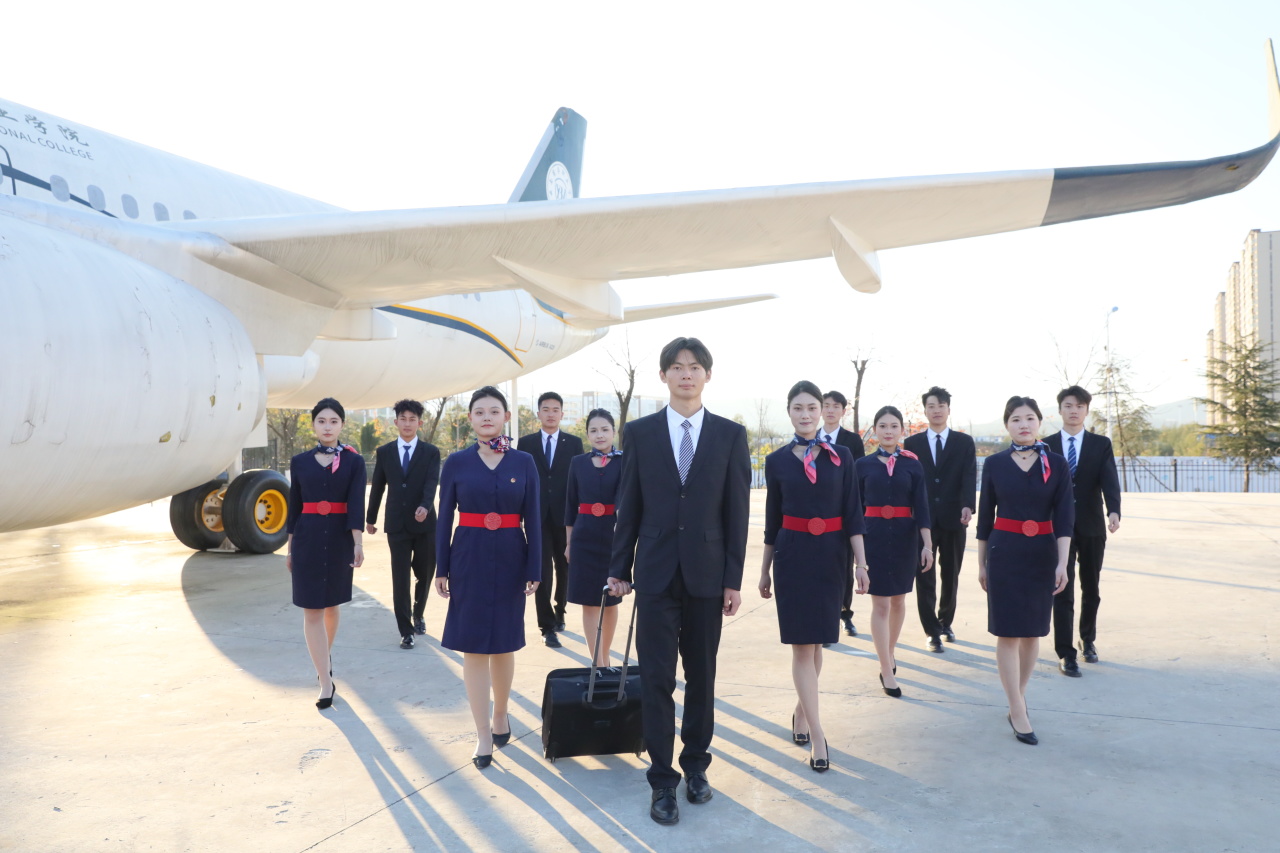 云南商务职业学院 (24).jpg