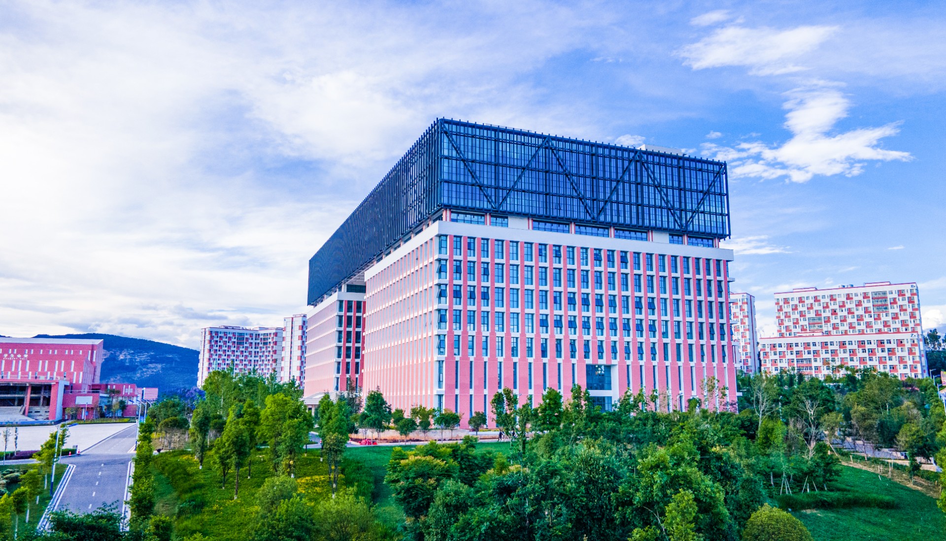 云南理工职业学院 (26).jpg