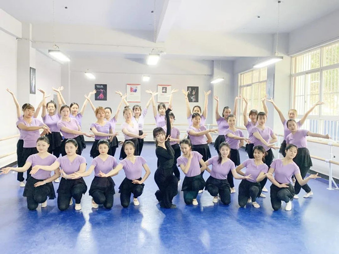 云南理工职业学院 (20).jpg