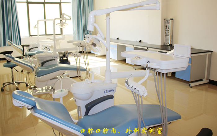 云南新兴职业学院 (10).jpg