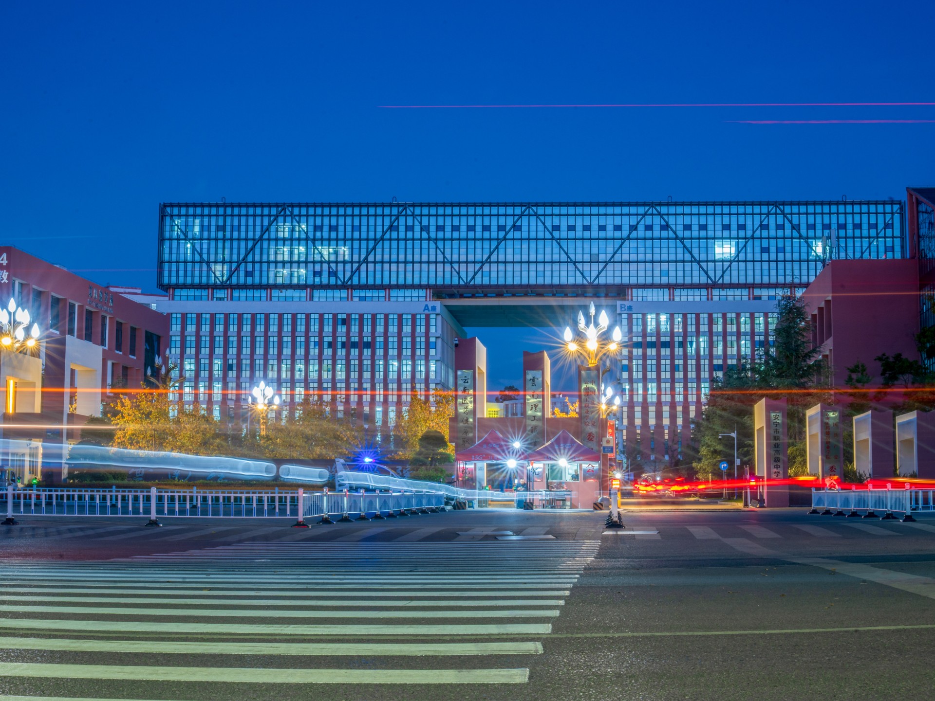 云南理工职业学院 (23).jpg