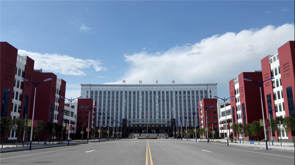 曲靖护理学校 (3).jpg