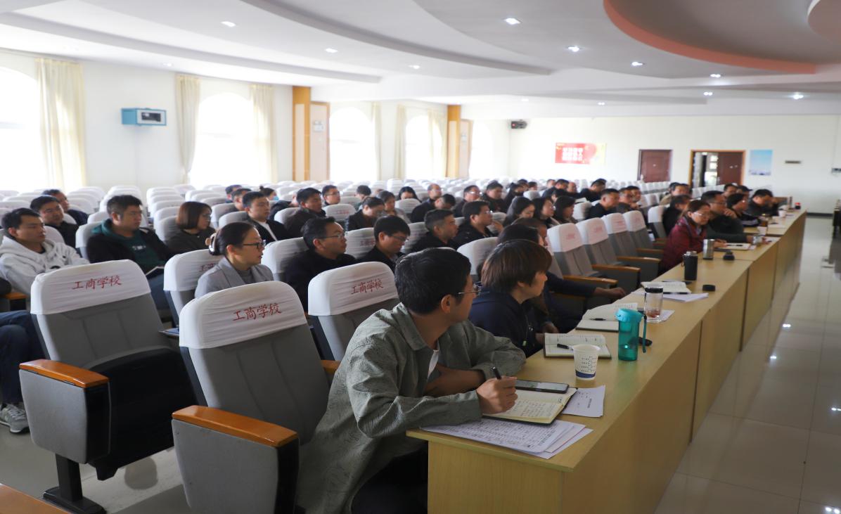 曲靖 工商职业技术学校 (2).jpg