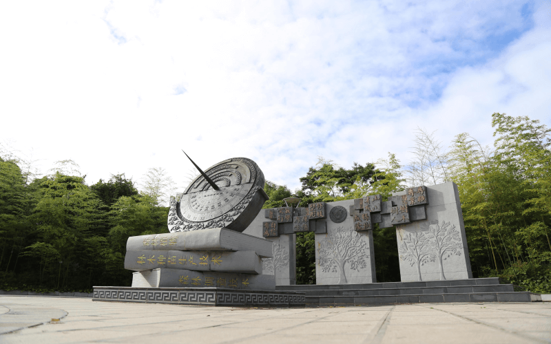 云南林业职业技术学院 (3).png