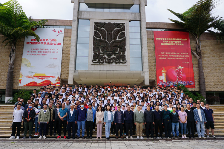 昆明技师学院 (6).jpg